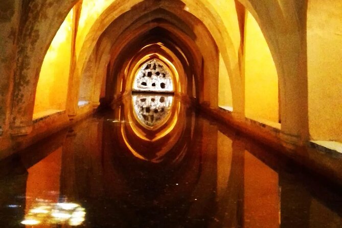 Private tour to the Royal Palace. - Inside the Gothic and Mudéjar palace