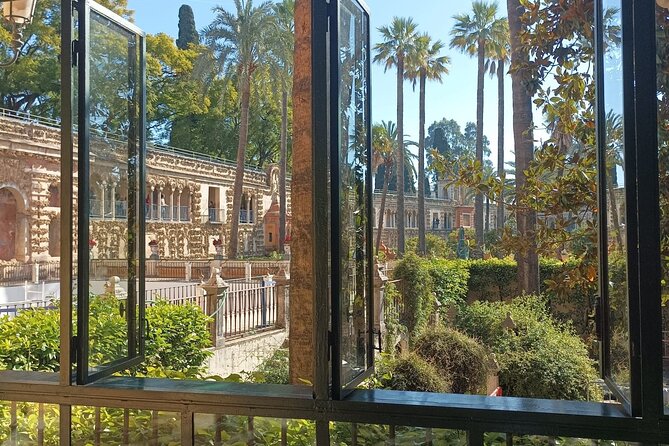 Private Tour with Local Guide to know the Seville Essential - Timing, pickup, and the details that matter