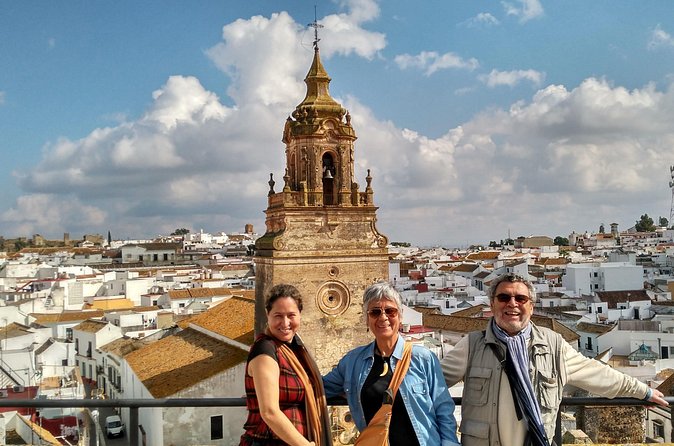 Private visit to Carmona and its main monuments - Finishing at the Upper Fortress