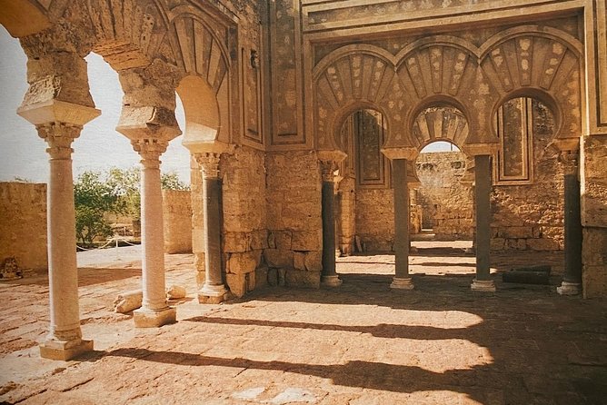 Private Visit to Medina Azahara with Official Guide - How private touring changes the experience