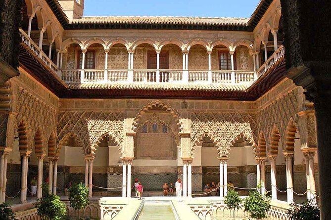 Private visit to the Real Alcazar of Seville (tickets included) - Inside the palace: halls, patios, and royal rooms