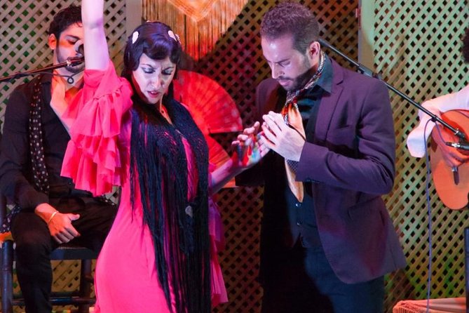 Pure Flamenco Sevilla - Arriving at Tablao Alvarez Quintero