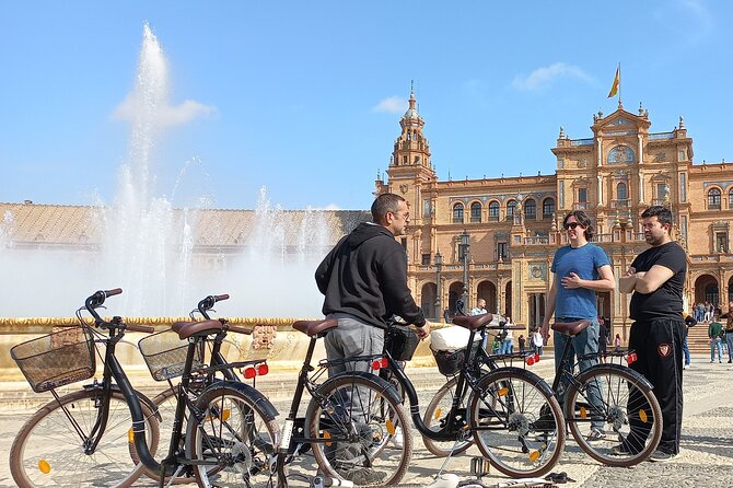 Rent your bike in Seville - A flexible route through Seville’s old streets