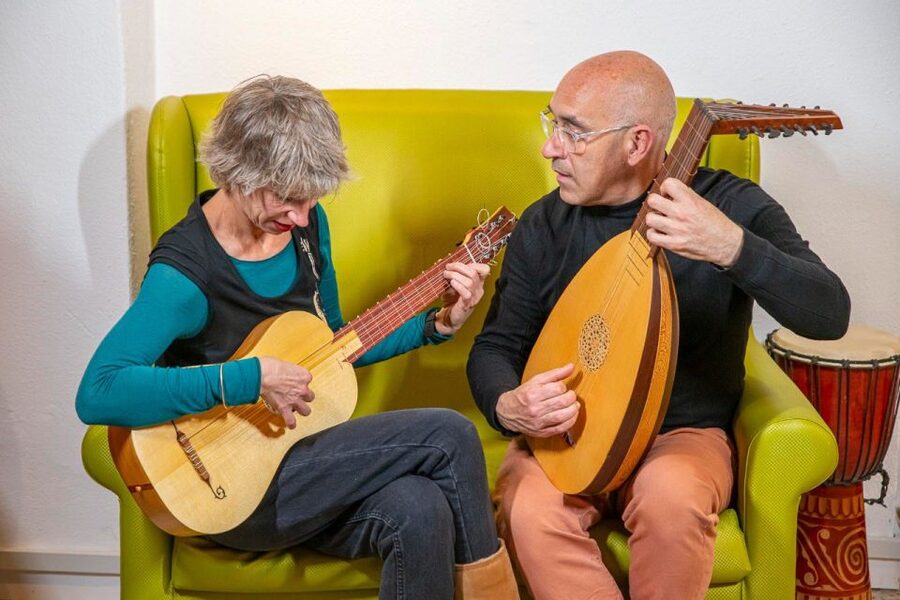 Ronda: Spanish - Classical & Flamenco - Guitar Concert - The Musical Instruments Exhibition and included drink