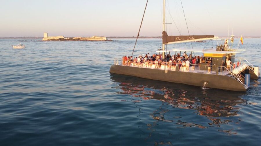 Sancti Petri: Sunset Catamaran Cruise - Key points to know before booking