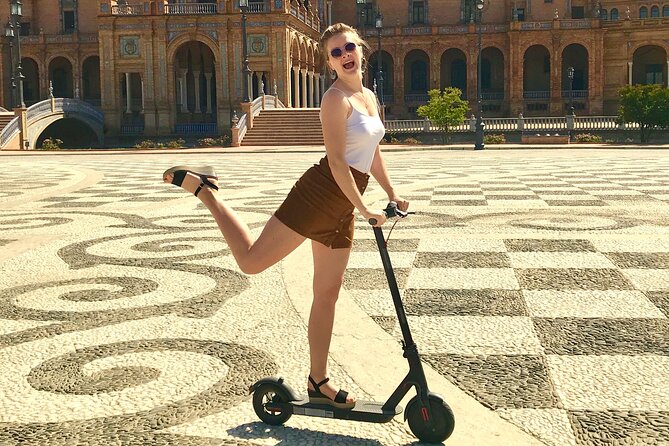 Scooter tour in Seville - Small Groups, Guide Quality, and Language