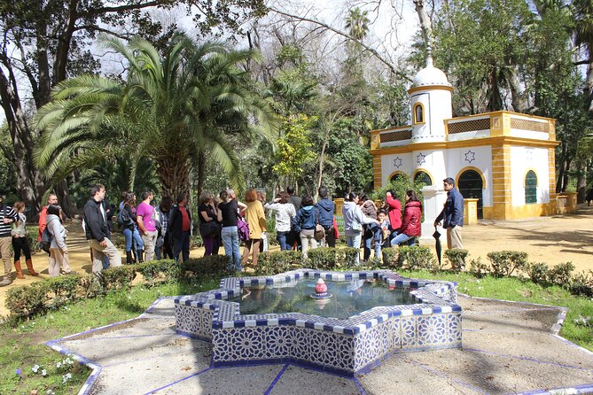 Secretos del Parque María Luisa & Plaza de España Tour en Español - Who will get the most from this walk