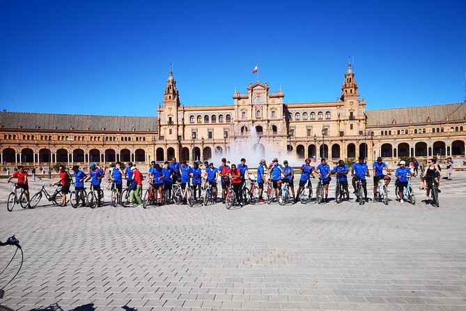 Sevilla Bike Rental - Following the river and canal