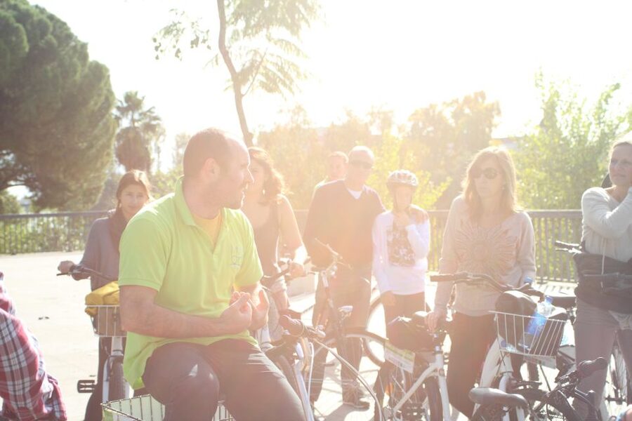 Seville: 3–Hour Bike Tour along the Guadalquivir River - Starting at Centerbici Sevilla