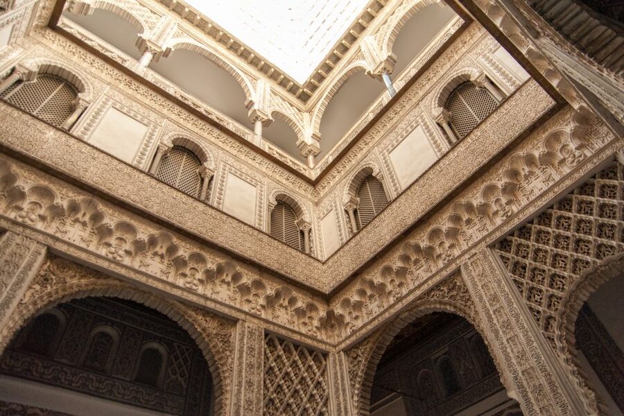 Seville: Alcázar and Cathedral Entry Ticket and Guided Tour - What the three-hour timing feels like