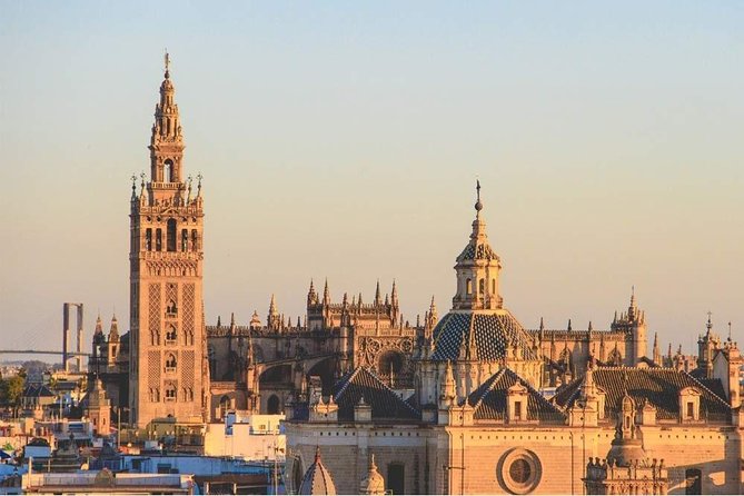 Seville Alcazar, Cathedral and Giralda Skip-The-Line Guided Tour - Inside Santa Maria de la Sede