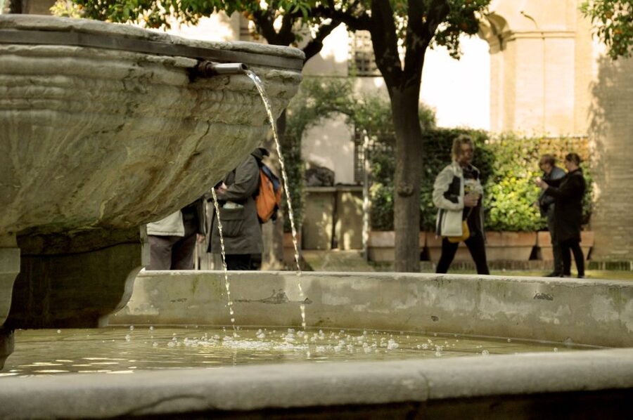 Seville: Alcazar & Cathedral Skip-the-Line Guided Tour - Why these two Seville monuments belong together