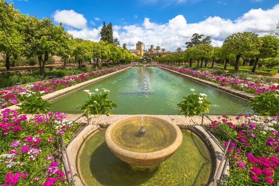 Seville: Alcázar Fast-Track Access with Guided Tour - Practical planning with the Cathedral nearby