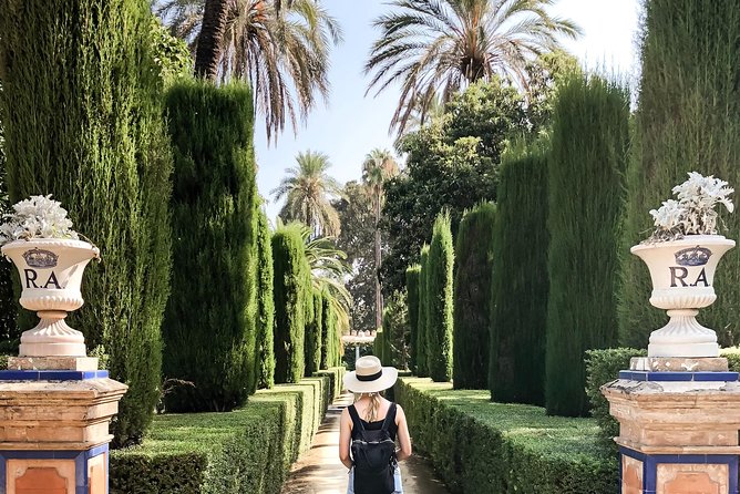 Seville Alcázar: Guided Premium Tour with Priority Entrance - Is $38.98 a fair price?