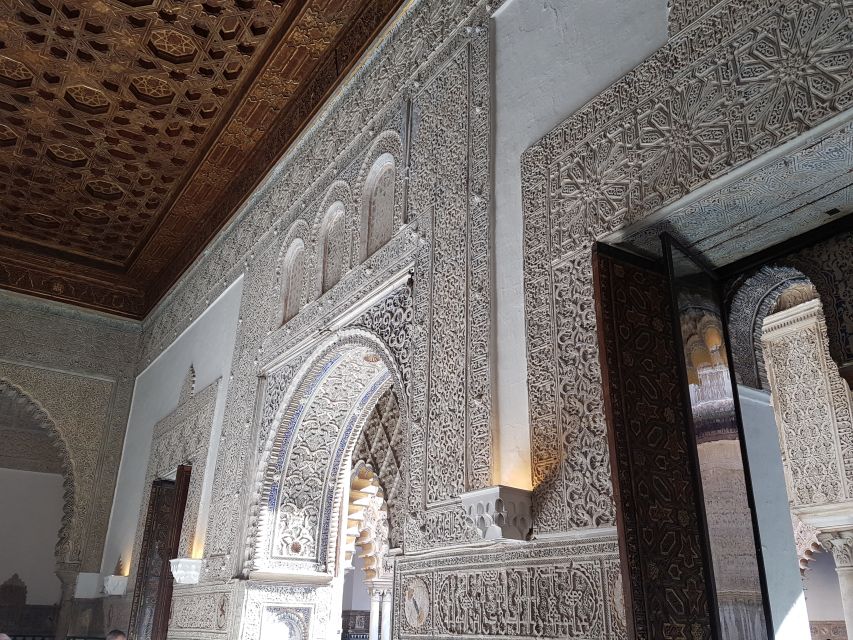 Seville: Alcázar Tour with Tickets Included - Cancellation and practical booking advice