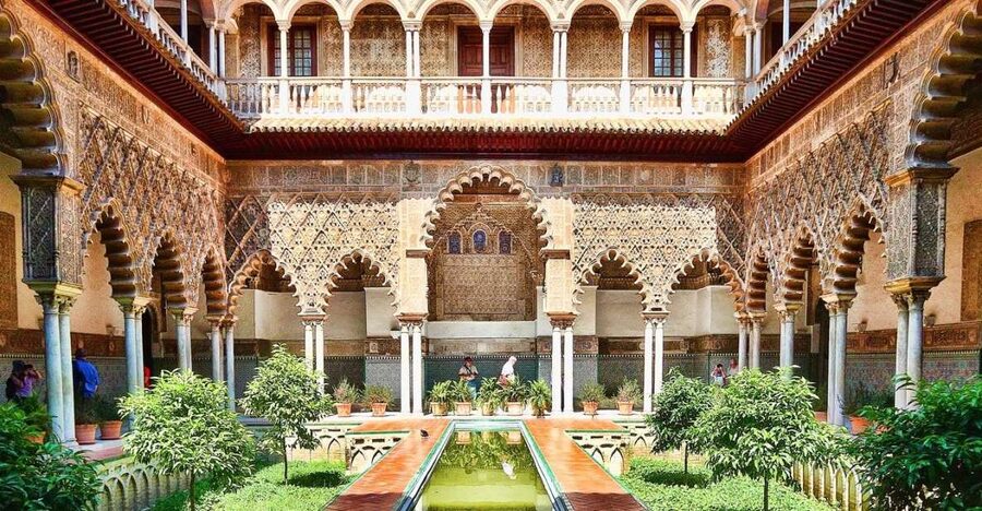 Seville: Alcázar Tour with Tickets Included - Who gets the best value from this tour