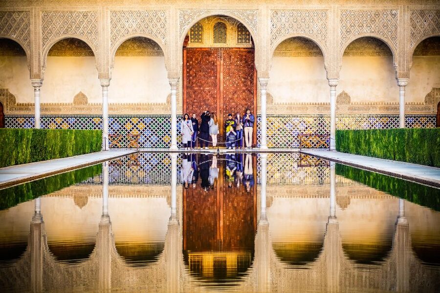 Seville: Alhambra Day Trip with Guide & Nasrid Palaces Entry - Palace of Charles V: A Different Spain