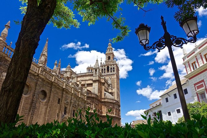 Seville Cathedral, Alcazar, and Jewish Quarter Skip-the-Line Combo Tour - Key points to know before you book