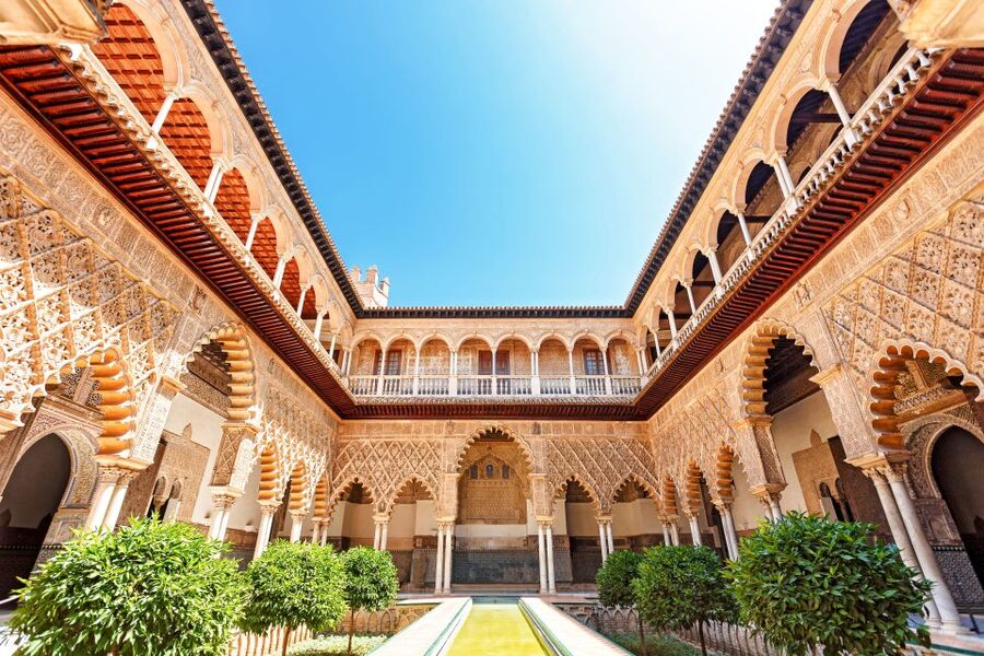 Seville: Cathedral and Alcázar Guided Tour - Practical details that can make or break the visit