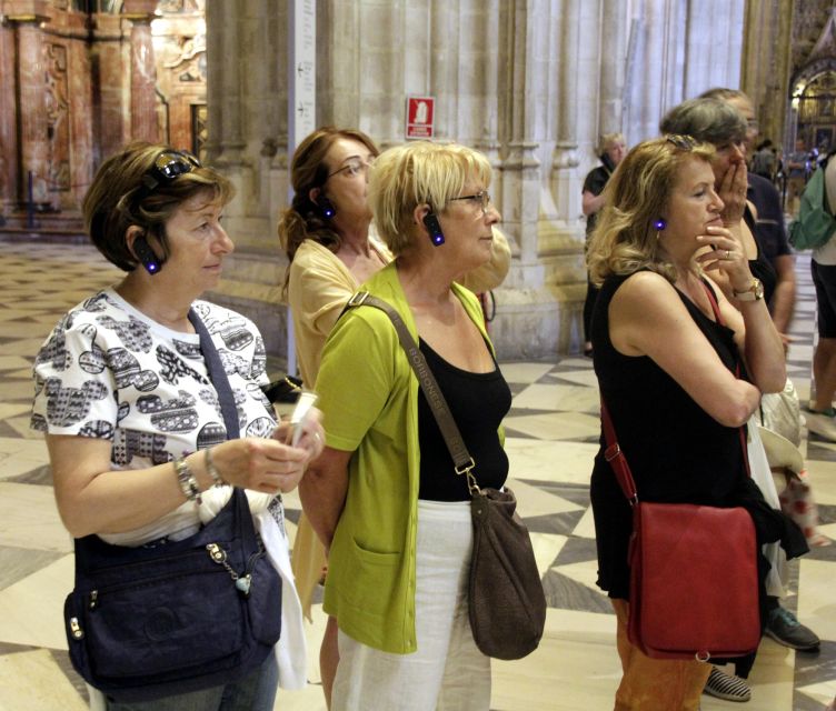Seville: Cathedral and Giralda Skip-the-line Guided Tour - Meeting at Plaza Virgen de los Reyes