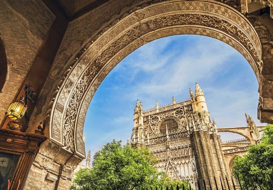 Seville Cathedral and Giralda Tower Guided Tour and Tickets - City views from the bell tower