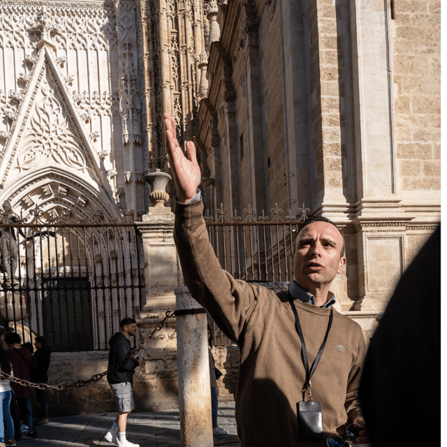 Seville: CATHEDRAL TINY GROUP SKIP THE LINE - The Giralda and its uphill ramps