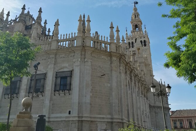 Seville Cathedral Tour - Inside Catedral de Santa Maria de la Sede