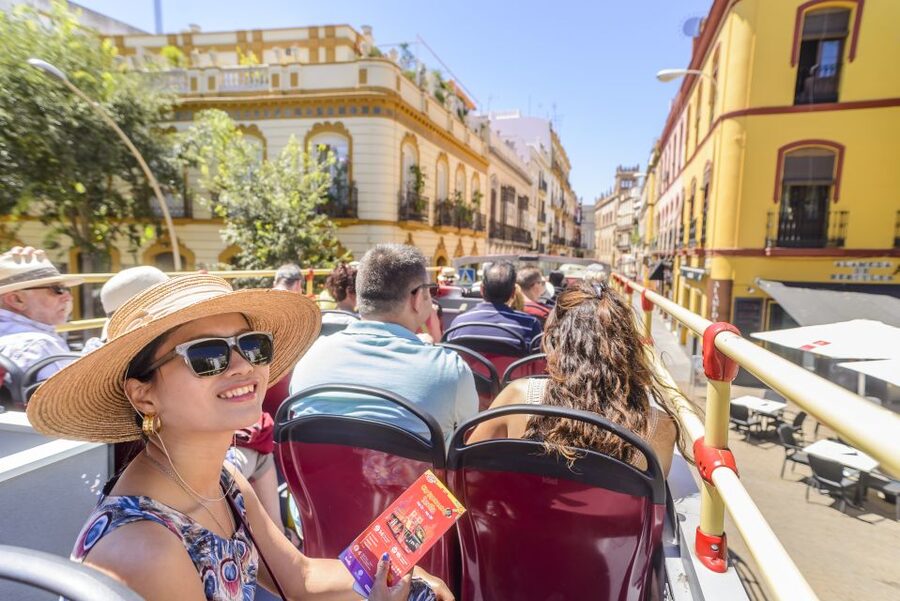Seville: City Sightseeing Hop-On Hop-Off Bus Tour - What the audio guide adds