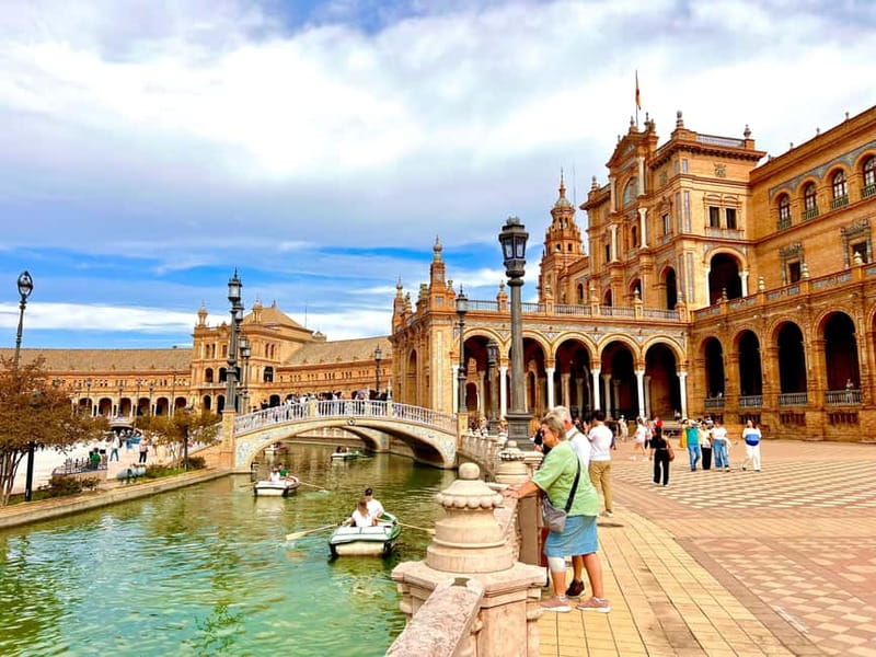 Seville: City Walking Tour - Antigua Fábrica de Tabacos