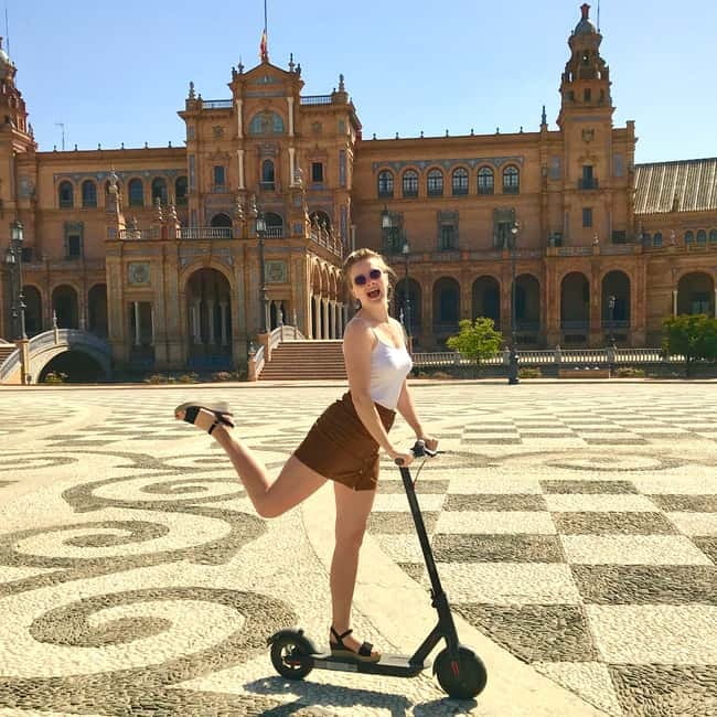 Seville: Electric Bike City Tour - San Telmo Palace and María Luisa Park