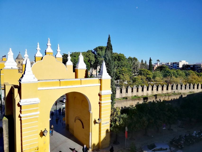 Seville: Entry Ticket to the Macarena Museum and City Tour - Inside the Macarena Museum
