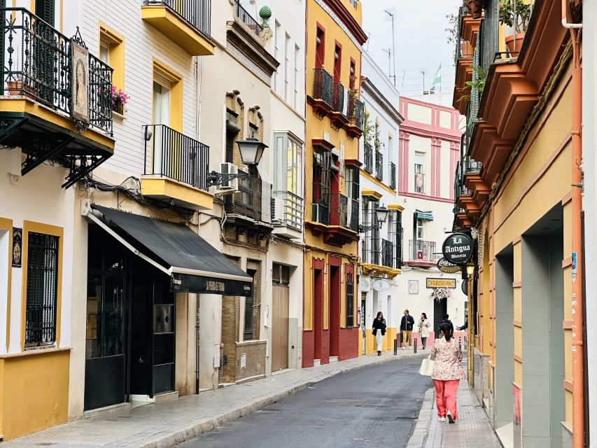 Seville FullDay Tour: Alcázar, Cathedral + Triana & Flamenco - Key points to know before booking