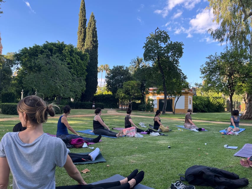 Seville: Group Yoga classes All levels - in French - Timing details you should check before Monday