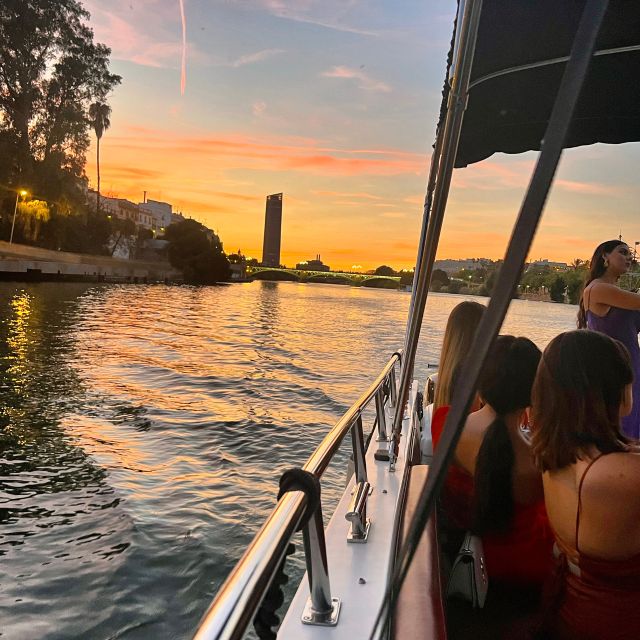 Seville: Guadalquivir River Boat Tour - Plaza de España and San Telmo Palace from the water
