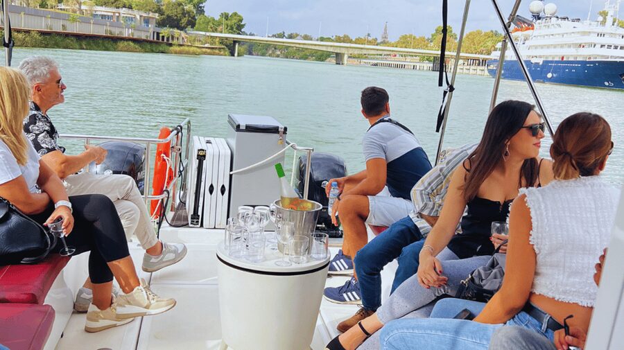 Seville: Guadalquivir River Boat Tour - Torre del Oro, Seville’s signature river view