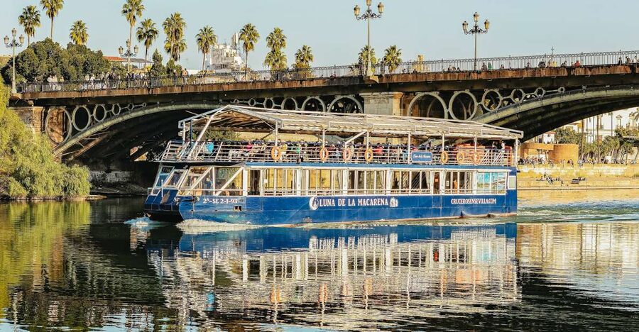Seville: Guadalquivir River Cruise - From the Torre del Oro toward Triana