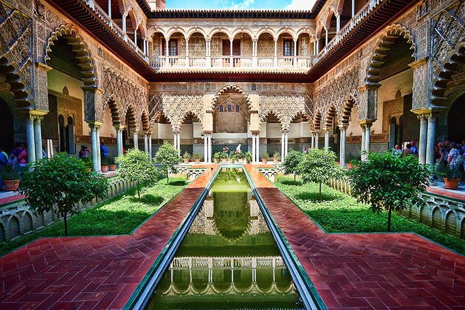 Seville Guided Tour into Alcazar and Cathedral Skip the Line - Starting at Plaza del Triunfo