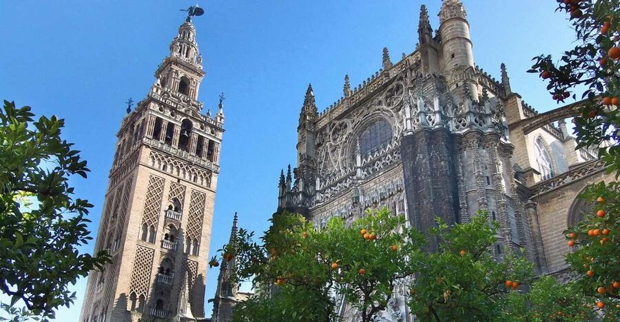 Seville: Guided Tour with Cathedral & Giralda Entrance - Entering Seville Cathedral through a separate line