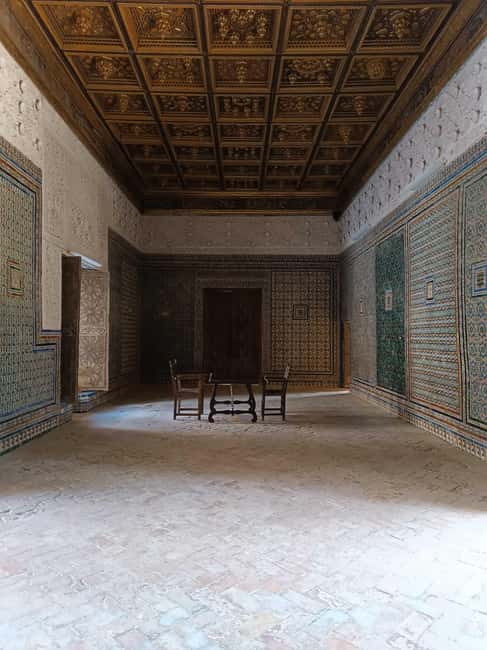 Seville: Guided visit of the Casa de Pilatos with entrance tickets - Is $28 a fair price?