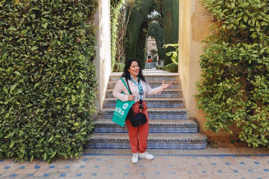 Seville: Guided Walking Tour with Alcazar & Cathedral Access - A realistic look at the four-hour pace