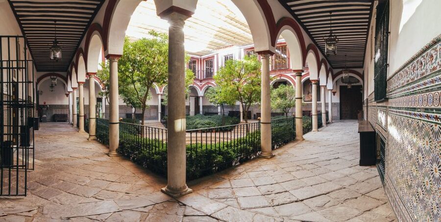 Seville: Hospital de los Venerables Ticket with Audio Guide - The Baroque church and its painted walls