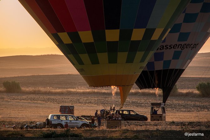 Seville Hot-Air Balloon Ride with Breakfast, Cava & Hotel Pick up - What the basket ride feels like