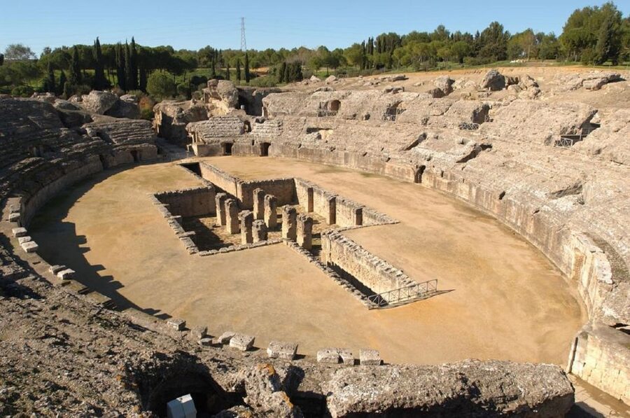 Seville: Italica Roman Ruins City Tour - The amphitheater: 15 minutes among gladiator-era ruins