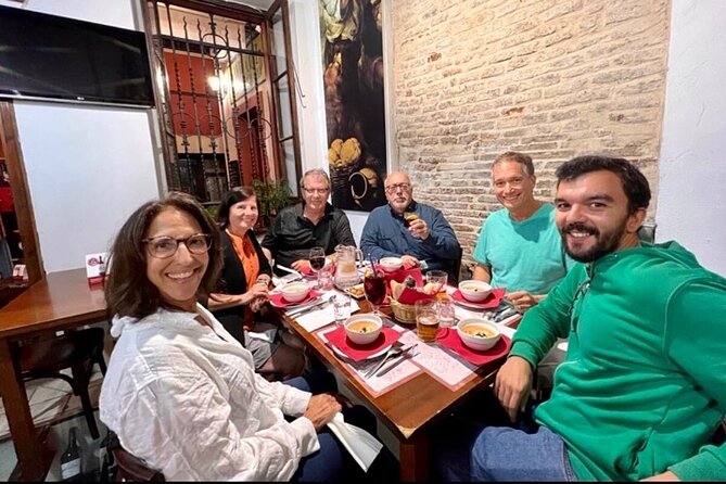 Seville Jewish Quarter Small Group Tour with Tapas and Drinks - Three Mediterranean cultures at one worship site