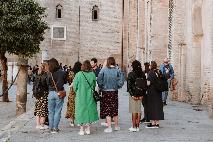 Seville Jewish Quarter walking tour: Santa Cruz District - Hospital de los Venerables and Seville’s Golden Age