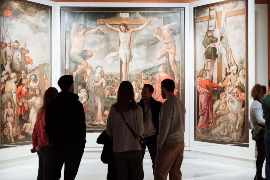 Seville: Museum of Fine Arts Guided Tour - Entering the former Convent of La Merced