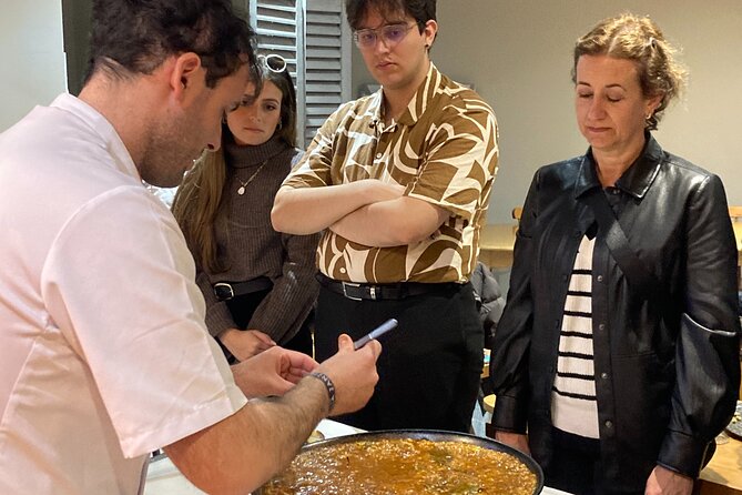 Seville: Paella Showcooking Experience - Timing, comfort, and useful planning tips