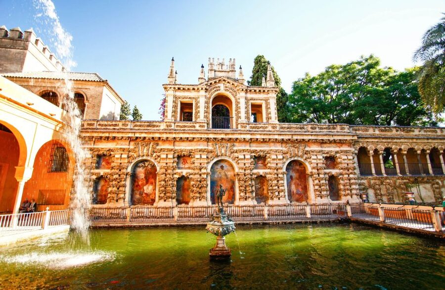 Seville: Priority Access Royal Alcazar Tour - Why the Royal Alcázar deserves your time
