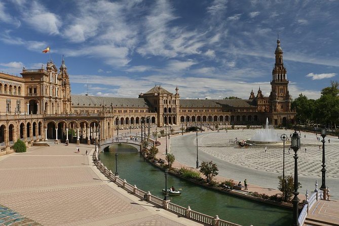 Seville Private Tour from Cadiz Port/Hotel Pick up - Plaza de España and María Luisa Park