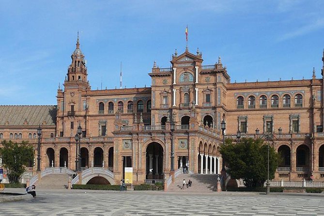 Seville Private Tour to Jewish Quarter and Plaza de Espana - Who will get the most from this Seville tour?